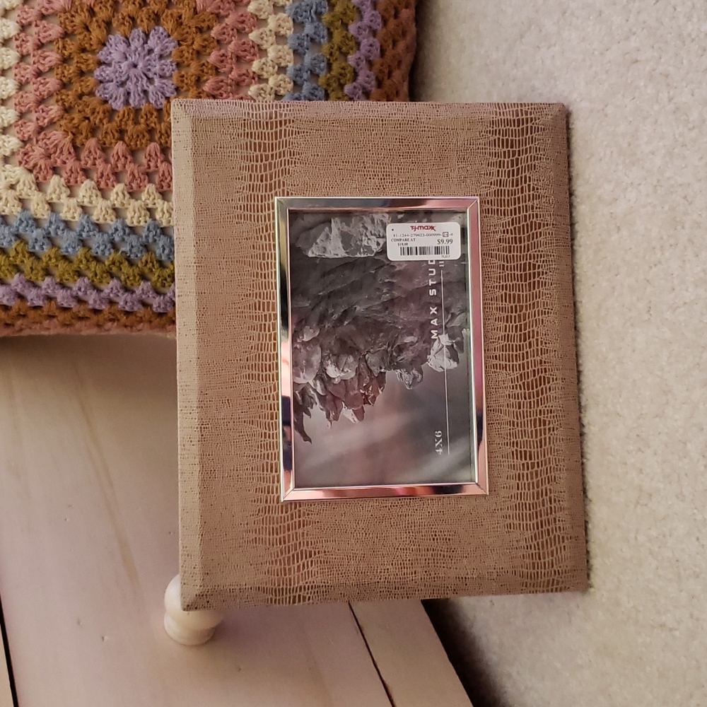 Tan and Gold frame 4"x6"
